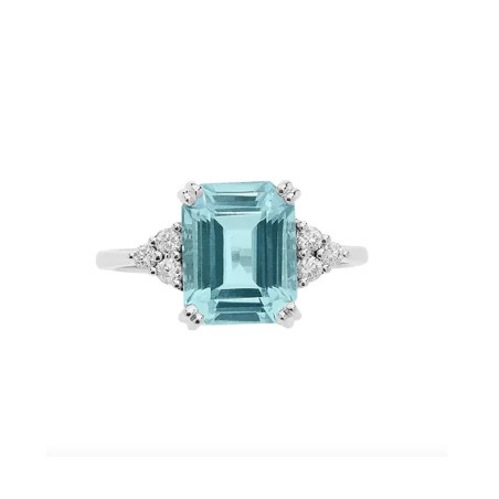 18kt white gold Comete ring with aquamarine and diamonds