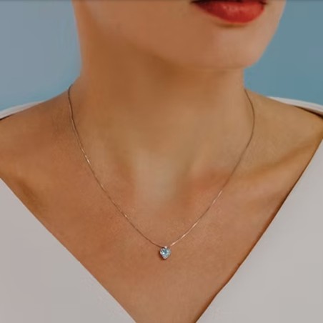 Collana in Oro 18kt con acquamarina e diamante