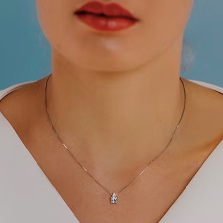 Collana in Oro 18kt con acquamarina e diamante