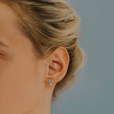 18 kt white gold Comete earrings with aquamarine and diamonds