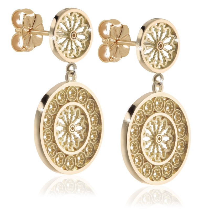 Gold stud earrings, depicting the rosewindow of St. Francis Basilica