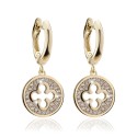 Gold Iter Venice small hanging earrings with Palazzo Ducale's quadrilob flower and diamonds