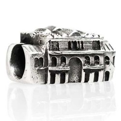 Tedora Italy charm Argentina