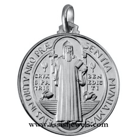 18 kt gold Saint Benedict medal