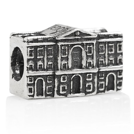 Tedora Italy charm Caserta