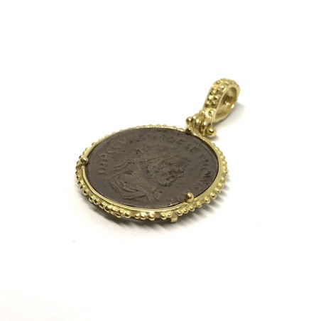 Fabula etrusca 18 kt gold pendant