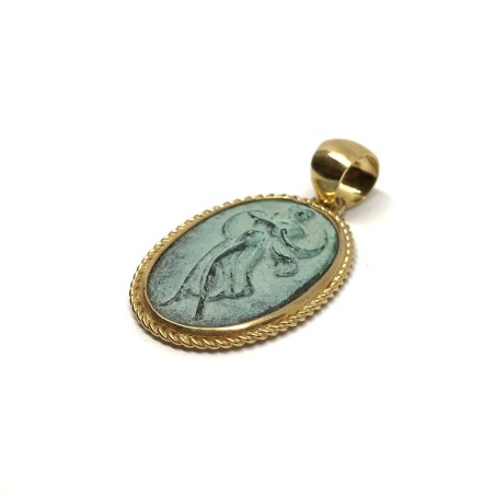 Fabula etrusca 18 kt gold pendant